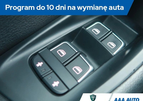 Audi A6 cena 78000 przebieg: 249026, rok produkcji 2015 z Szydłowiec małe 326